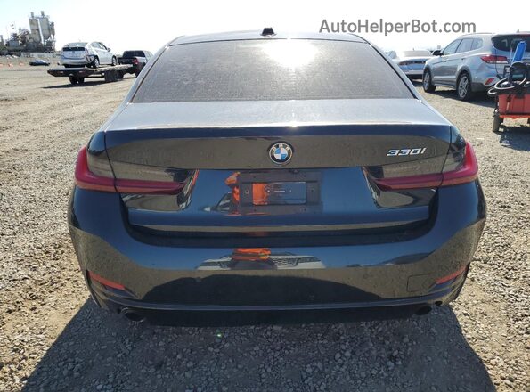 3MW69FF07R8E83903 2024 BMW 3 SERIES Black Rear view