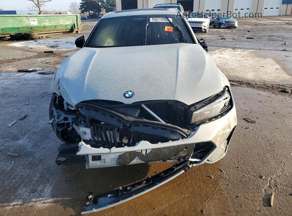 3MW89CW00S8E98384 2025 BMW 3 SERIES Gray Widok z przodu