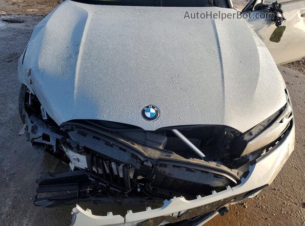 3MW89CW00S8E98384 2025 BMW 3 SERIES Gray Widok wnętrza z tyłu