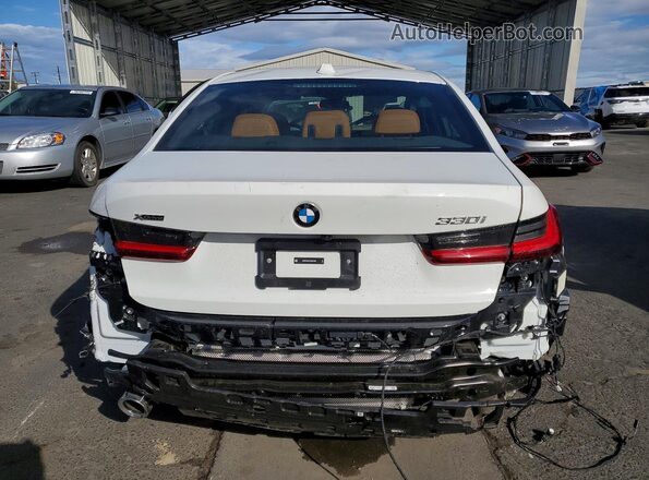 3MW89CW02T8G04898 2026 BMW 3 SERIES White წინა სალონის ხედი
