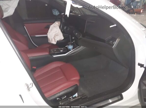 3MW89FF05R8E07220 2024 BMW 7 SERIES White 