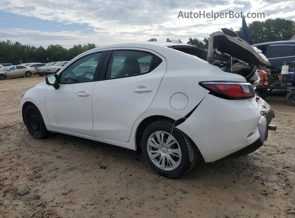 3MYDLBYV0KY527759 2019 TOYOTA YARIS White Задня ліва чверть
