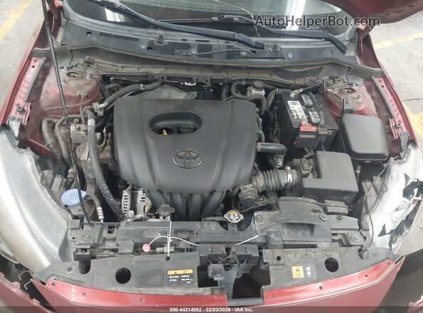 3MYDLBYV2JY330865 2018 TOYOTA YARIS IA Red უკანა ხედი