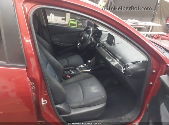 3MYDLBYV2JY330865 2018 TOYOTA YARIS IA Red წინა სალონის ხედი