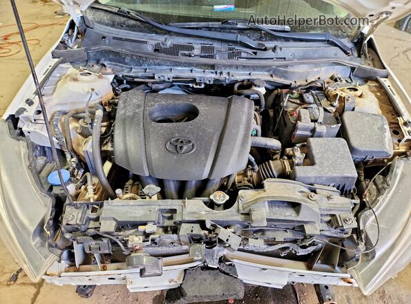 3MYDLBYV3HY152300 2017 TOYOTA YARIS White Vista interior trasera
