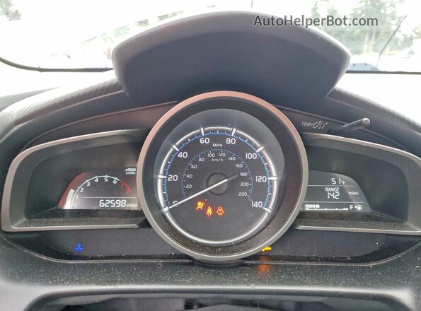 3MYDLBYV6KY505166 2019 TOYOTA YARIS Charcoal Вид щитка приладів