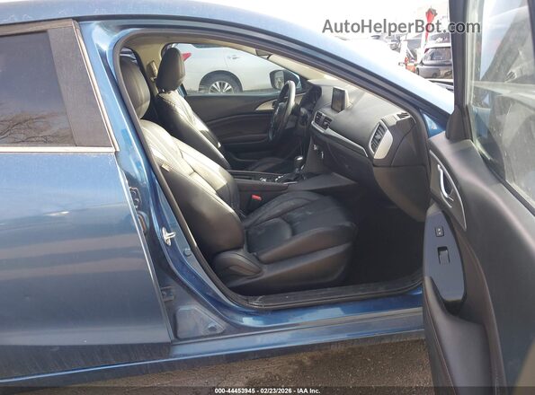 3MZBN1L73HM108935 2017 MAZDA 3 Blue Вид салону спереду