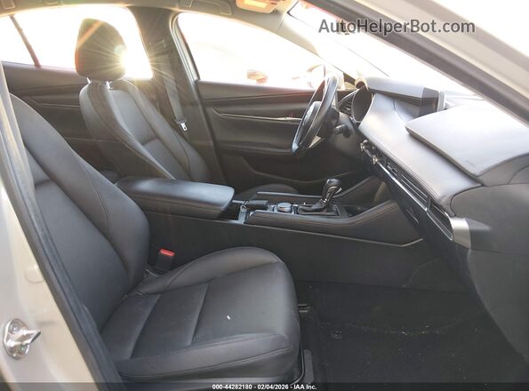 3MZBPABL4NM318626 2022 MAZDA 3 Кремовый 