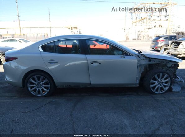 3MZBPABL4NM318626 2022 MAZDA 3 Кремовый 