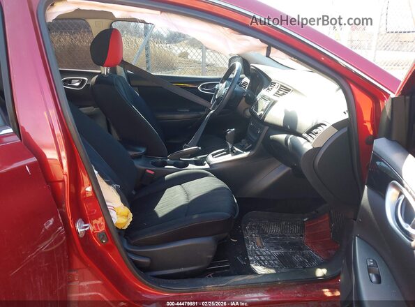 3N1AB7AP0HY252726 2017 NISSAN SENTRA Красный Вид салона спереди