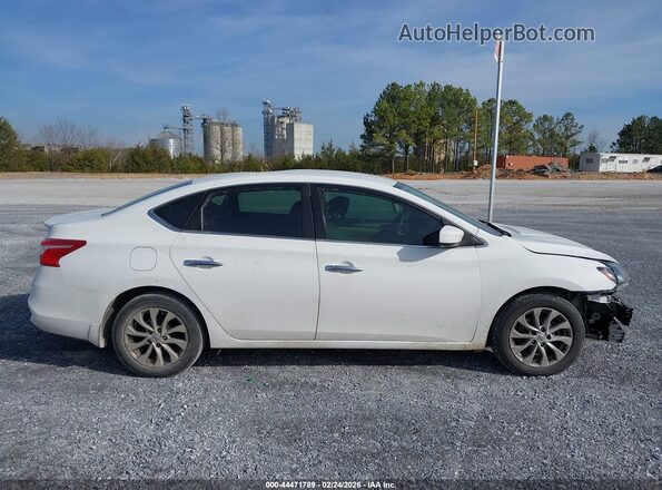 3N1AB7AP0HY272152 2017 NISSAN SENTRA White Rear interior view