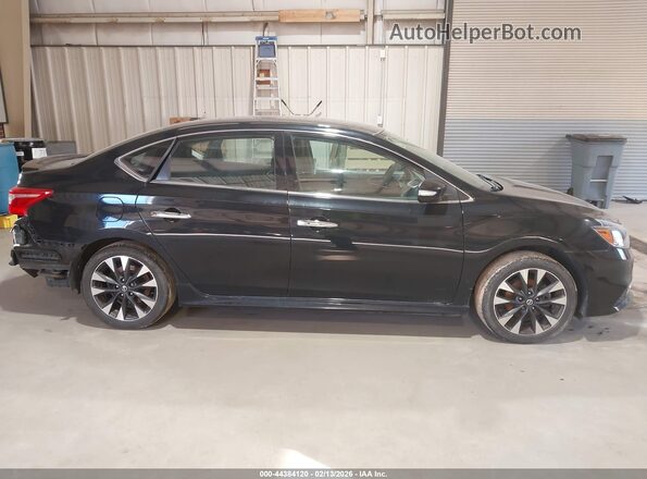 3N1AB7AP1JY316245 2018 NISSAN SENTRA Black Вид задньої частини салону