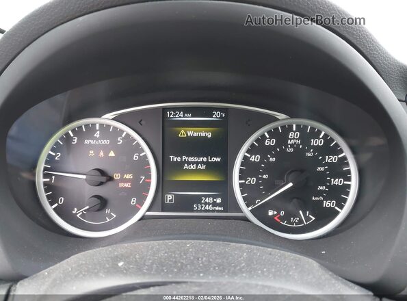 3N1AB7AP3HY288460 2017 NISSAN SENTRA Red უკანა სავარძლების ხედი