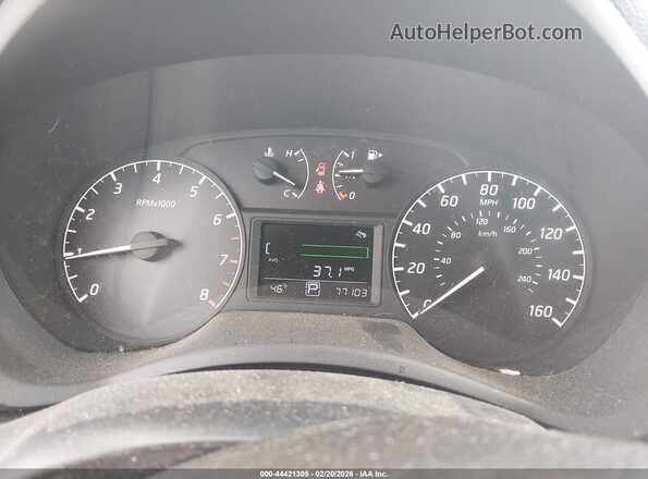 3N1AB7AP3HY331498 2017 NISSAN SENTRA Черный Вид задних сидений