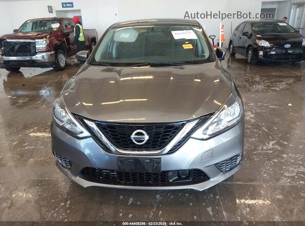 3N1AB7AP5JY205892 2018 NISSAN SENTRA Gray ხელსაწყოთა პანელის ხედი