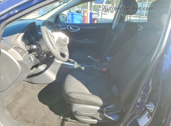 3N1AB7AP7HY205113 2017 NISSAN SENTRA Blue Widok wnętrza z przodu
