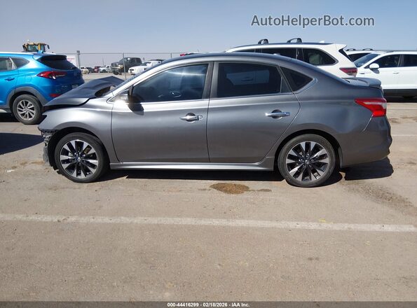 3N1AB7AP8JY268243 2018 NISSAN SENTRA Gray Widok wnętrza 360 stopni