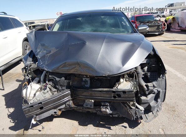3N1AB7AP8JY268243 2018 NISSAN SENTRA Gray Widok zestawu wskaźników