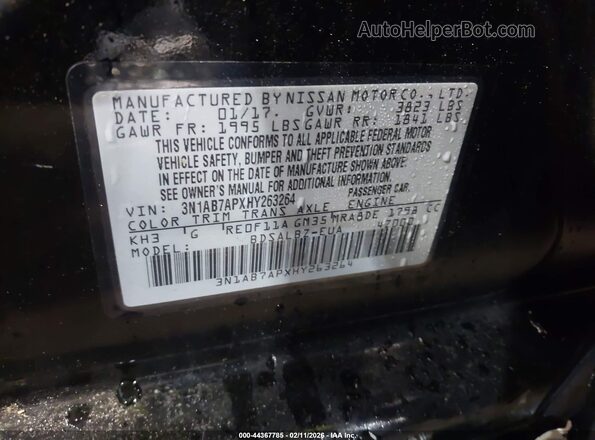 3N1AB7APXHY263264 2017 NISSAN SENTRA Черный Вид подкапотного пространства