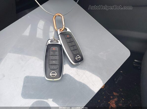 3N1AB8CV4SY269649 2025 NISSAN SENTRA Black წინა პანელის ხედი