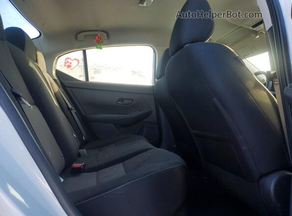 3N1AB8CV5RY218428 2024 NISSAN SENTRA White Vista de los asientos traseros