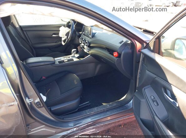 3N1AB8CV6RY342899 2024 NISSAN SENTRA Gray წინა სალონის ხედი