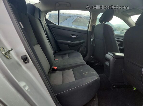 3N1AB8CV9PY300241 2023 NISSAN SENTRA Silver Вид задніх сидінь
