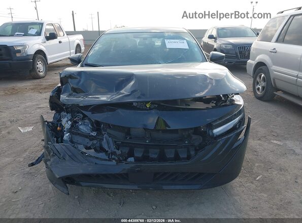3N1AB9DV8TY228379 2026 NISSAN SENTRA Black Widok deski rozdzielczej