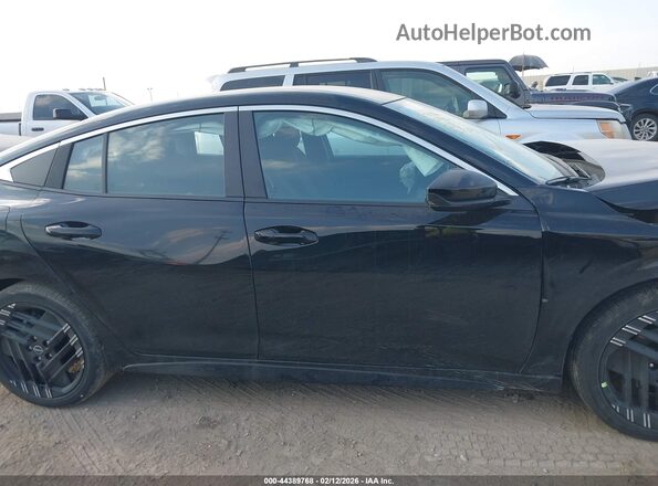 3N1AB9DV8TY228379 2026 NISSAN SENTRA Black Widok zestawu wskaźników