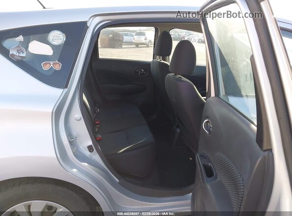 3N1CE2CP7JL351935 2018 NISSAN VERSA NOTE Silver VIN կոդի պիտակի տեսք