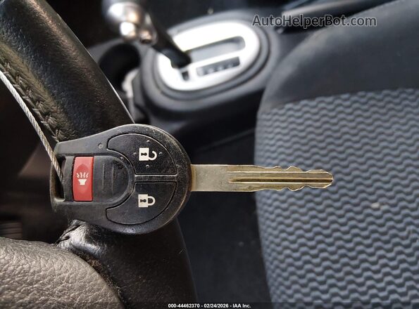 3N1CE2CP8HL369645 2017 NISSAN VERSA NOTE Черный Вид панели приборов