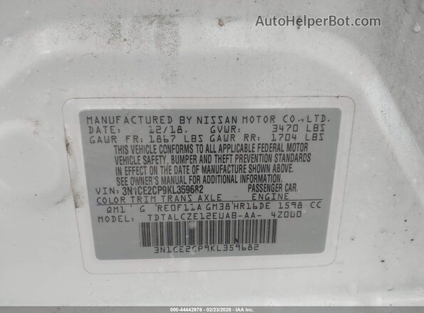 3N1CE2CP9KL359682 2019 NISSAN VERSA NOTE Белый Вид подкапотного пространства