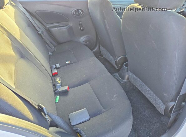 3N1CK3CP7KL235909 2019 NISSAN MICRA White Widok tylnych siedzeń