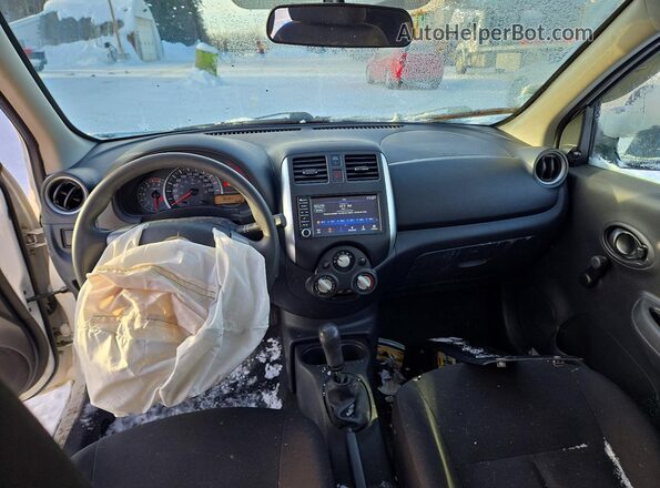 3N1CK3CP7KL235909 2019 NISSAN MICRA White Widok deski rozdzielczej