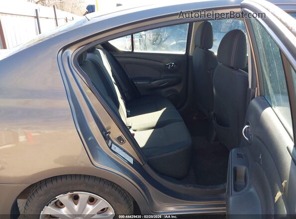 3N1CN7AP2GL829414 2016 NISSAN VERSA Silver Widok naklejki z numerem VIN