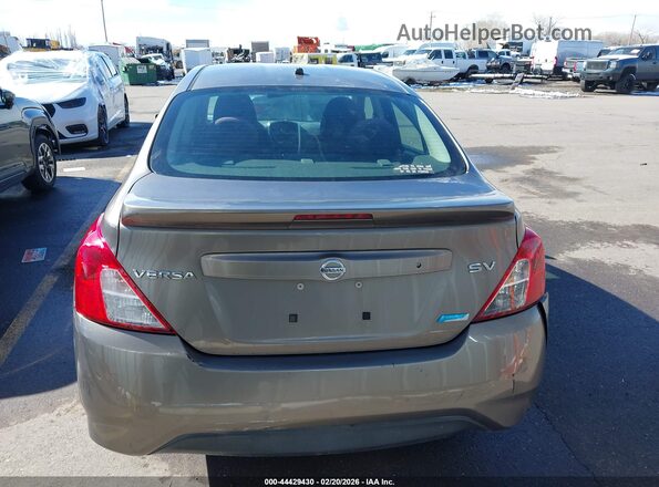 3N1CN7AP2GL829414 2016 NISSAN VERSA Silver 