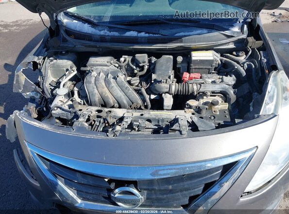 3N1CN7AP2GL829414 2016 NISSAN VERSA Silver Widok z tyłu