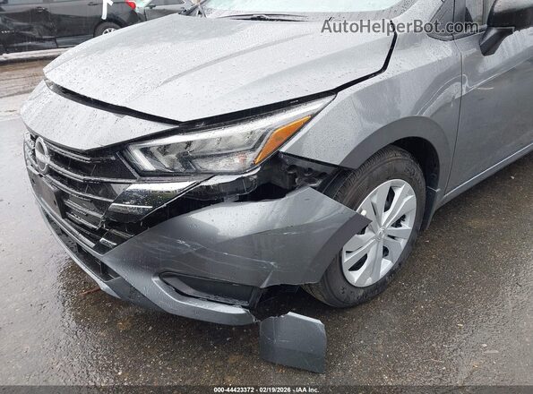 3N1CN8DV7SL831474 2025 NISSAN VERSA Gray Widok z przodu