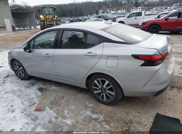 3N1CN8EV4LL842528 2020 NISSAN VERSA Серебряный 
