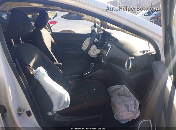 3N1CN8FV3LL904516 2020 NISSAN VERSA White Front interior view