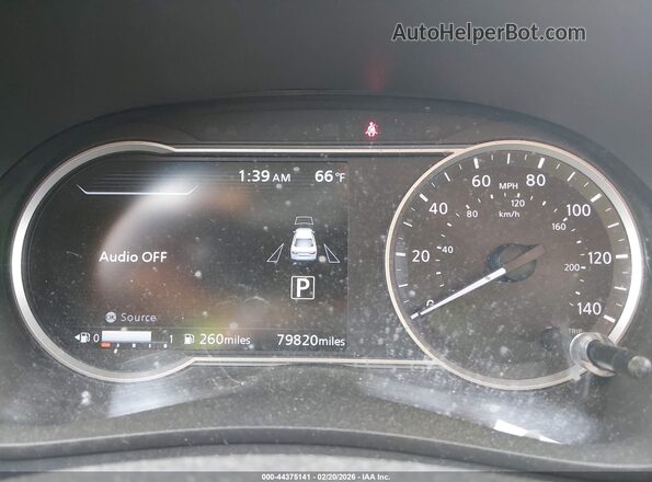 3N1CN8FV7LL870094 2020 NISSAN VERSA Red Widok tylnych siedzeń