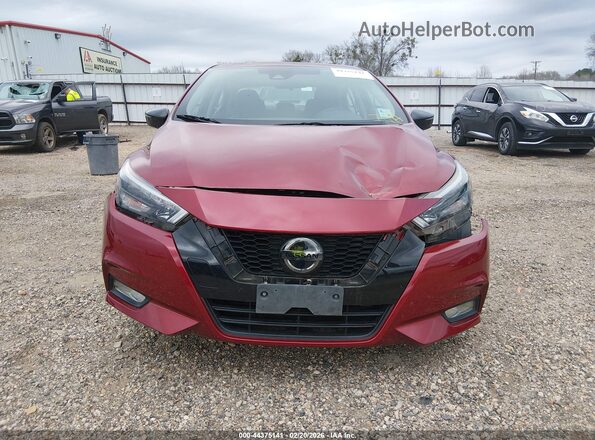 3N1CN8FV7LL870094 2020 NISSAN VERSA Red Widok wnętrza z tyłu