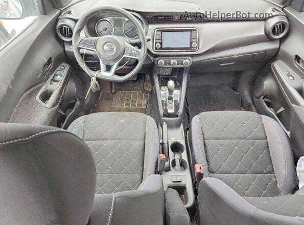 3N1CP5CU5KL502578 2019 NISSAN KICKS Silver 