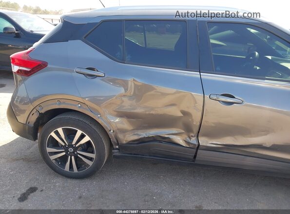 3N1CP5CV1LL498118 2020 NISSAN KICKS Gray 