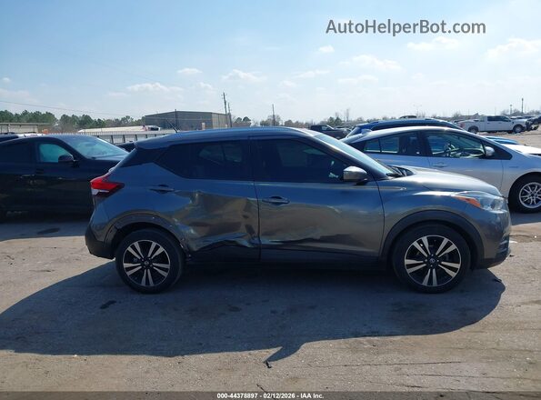 3N1CP5CV1LL498118 2020 NISSAN KICKS Gray 