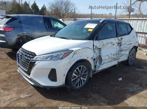 3N1CP5CV4ML554425 2021 NISSAN KICKS Белый 