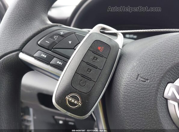 3N1CP5CV4RL559826 2024 NISSAN KICKS Gray Dashboard view