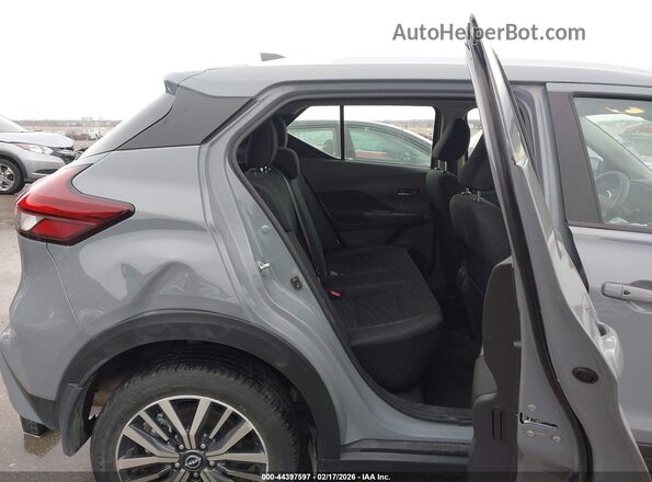 3N1CP5CV4RL559826 2024 NISSAN KICKS Gray VIN sticker view