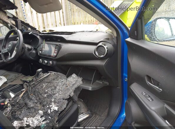 3N1CP5CV7PL505837 2023 NISSAN KICKS Blue Вид салону спереду