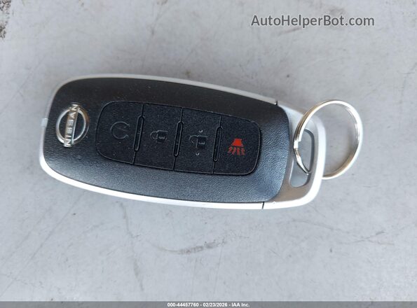 3N1CP5DV2RL485689 2024 NISSAN KICKS Blue Առջևի վահանակի տեսք